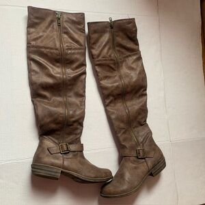 Arizona Mercer Women's Over The Knee Boots Size 81/2M Brown Faux Leather  NWOT